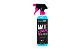 LIMPIADOR MUC-OFF SUPERFICIES MATE 750ML.