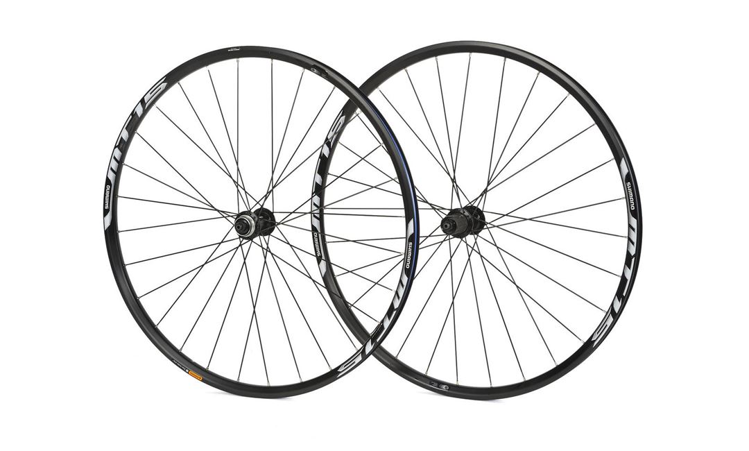 Shimano - Roue Arrière 29 MT15 Center Lock Blanc